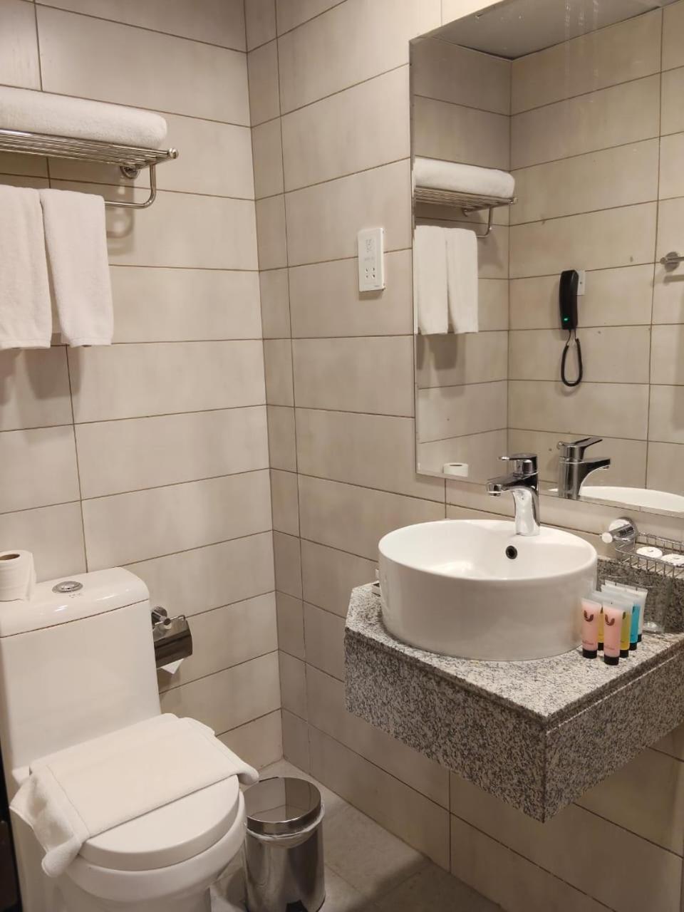 Vogo Grand Hotel Formerly Best Western Plus Hotel Dubai Academic City Quarto foto