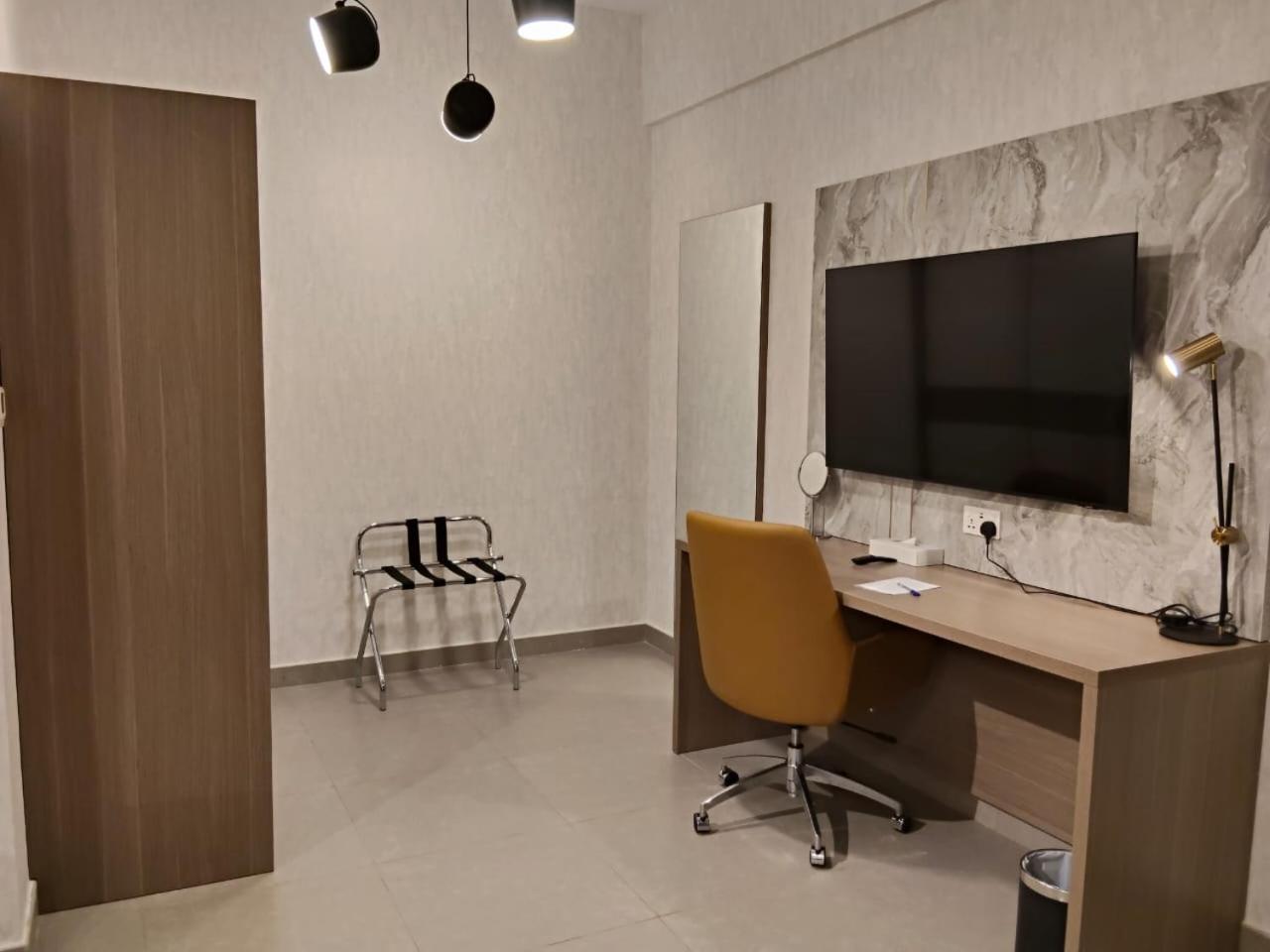 Vogo Grand Hotel Formerly Best Western Plus Hotel Dubai Academic City Quarto foto